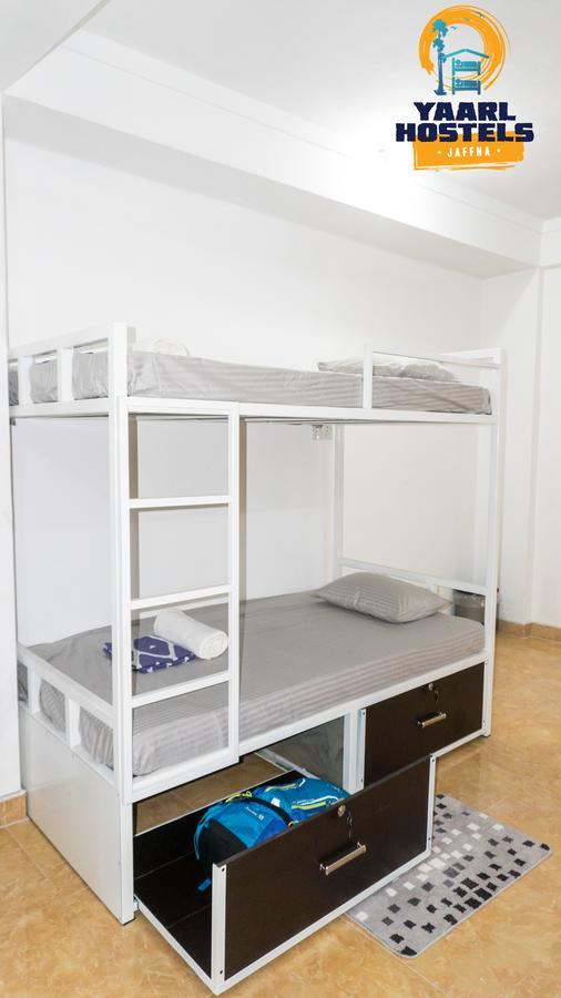 Yaarl Hostels Джафна Экстерьер фото