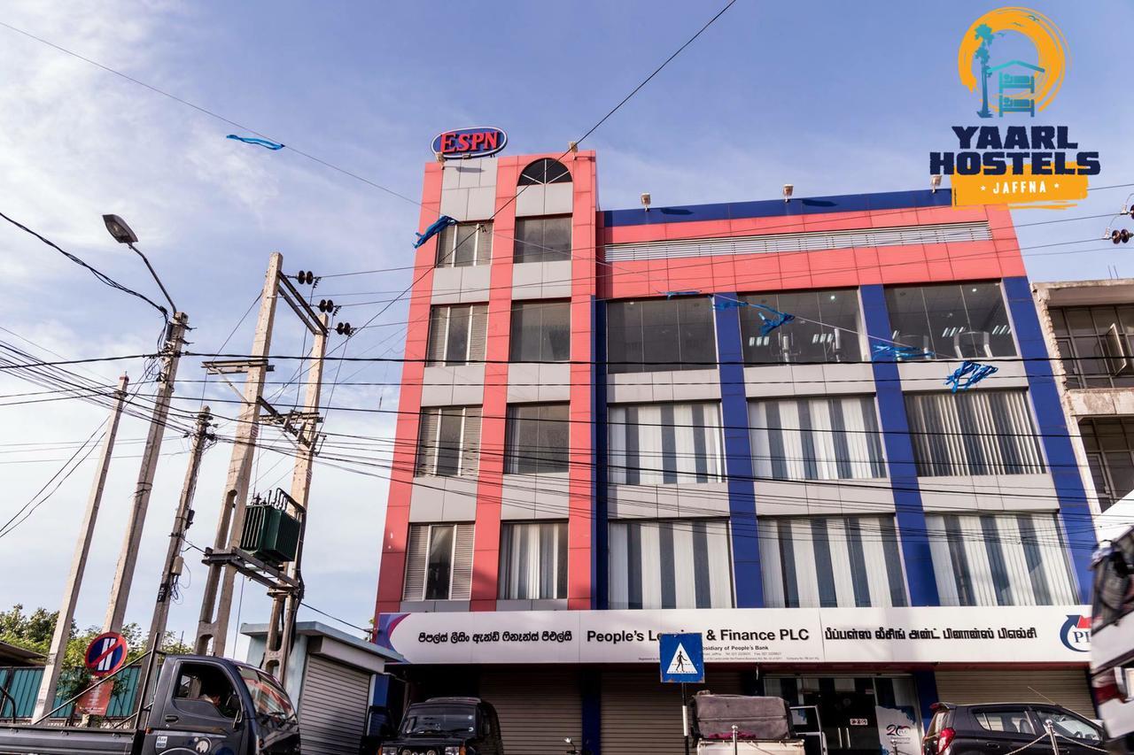 Yaarl Hostels Джафна Экстерьер фото